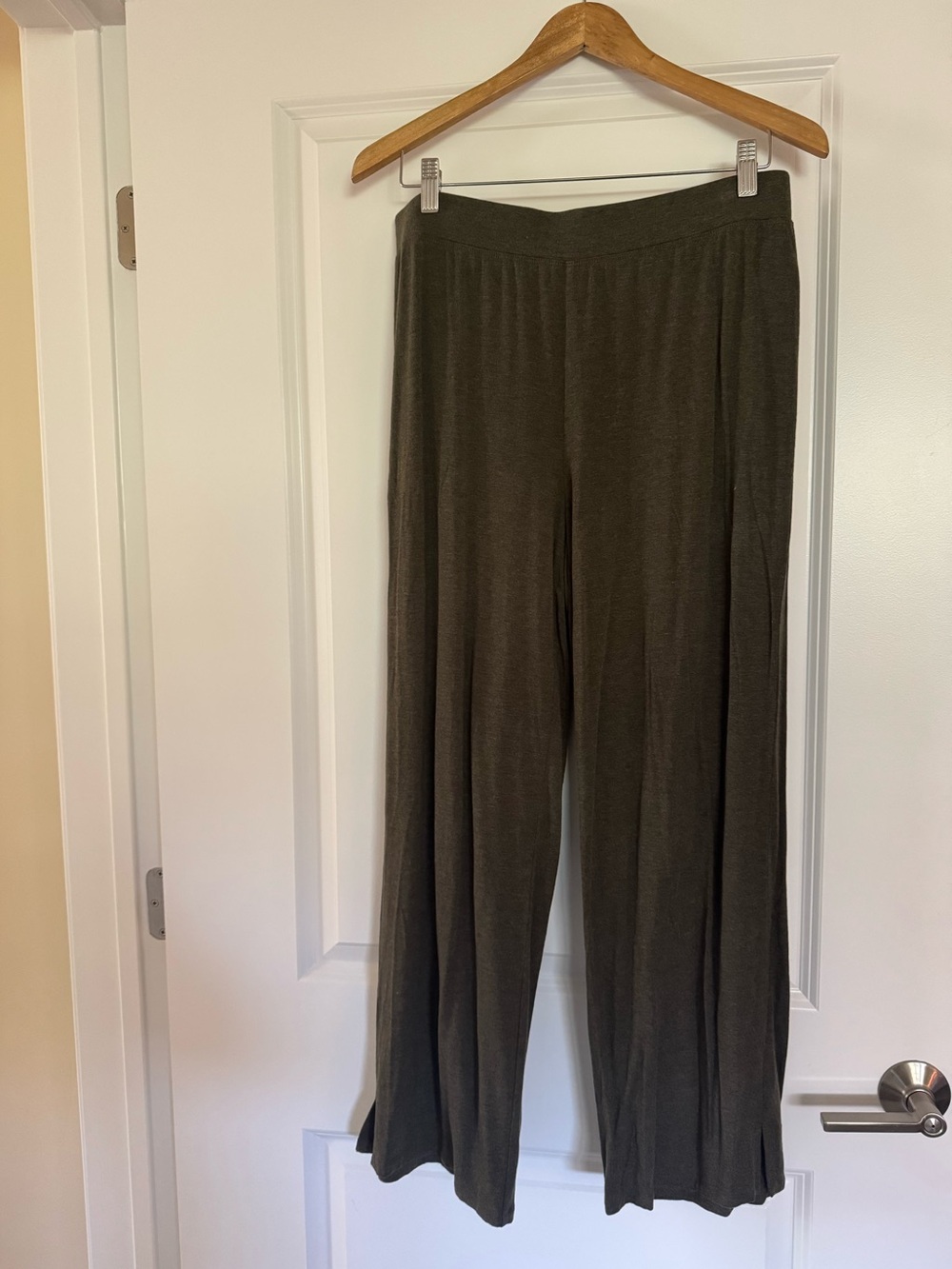 Eileen Fisher Women's Olive Wide-Leg Knit Pants M